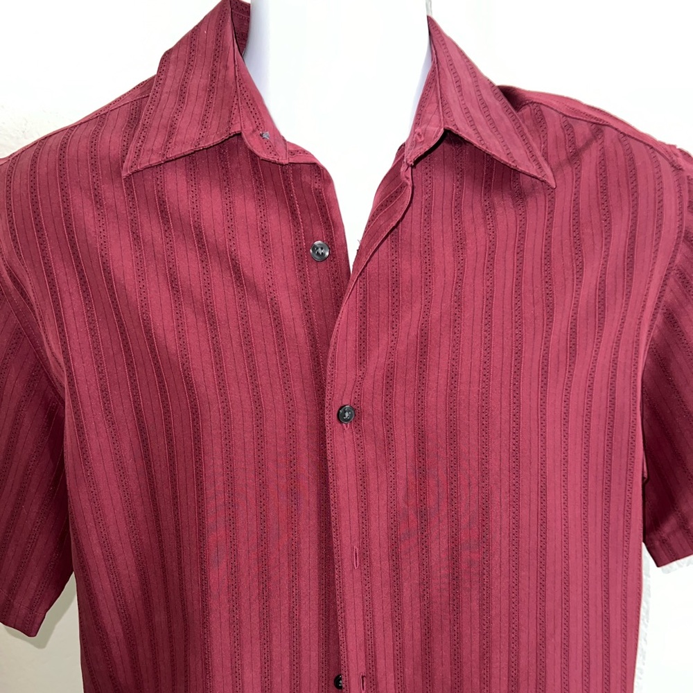 Axist short sleeve button down shirt.